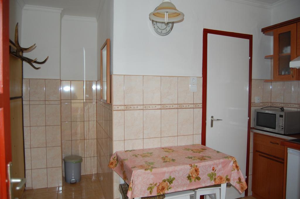 Zach Klara Utcai Apartman วิเชกราด ภายนอก รูปภาพ